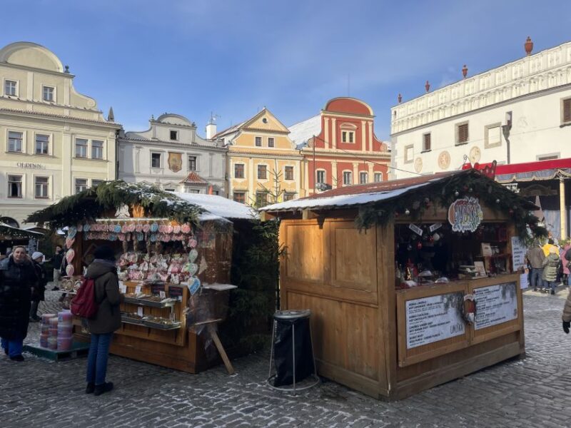 Cesky Krumlov: Private Christmas-Themed Walking Tour - Good To Know