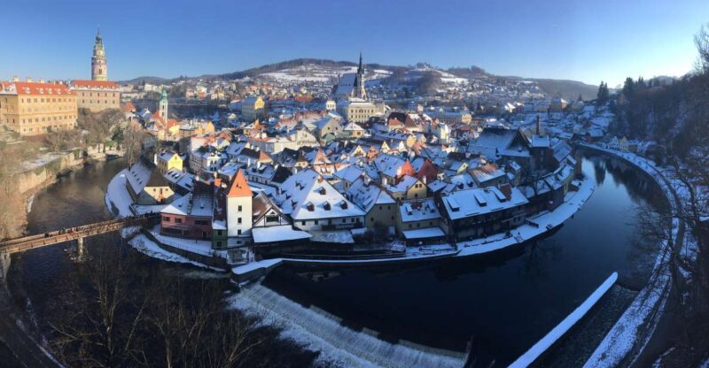 Cesky Krumlov: Private Christmas-Themed Walking Tour - Highlights