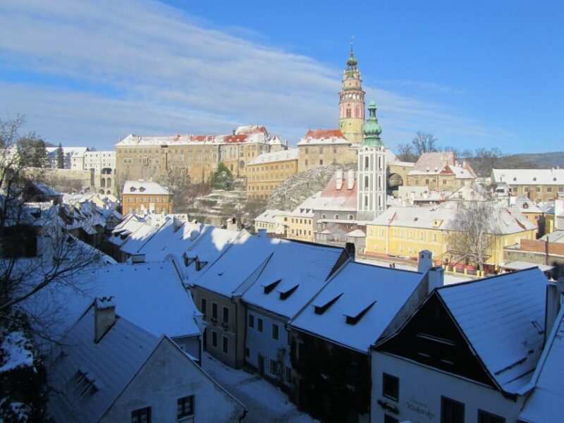 Cesky Krumlov: Private Christmas-Themed Walking Tour - Tour Experience