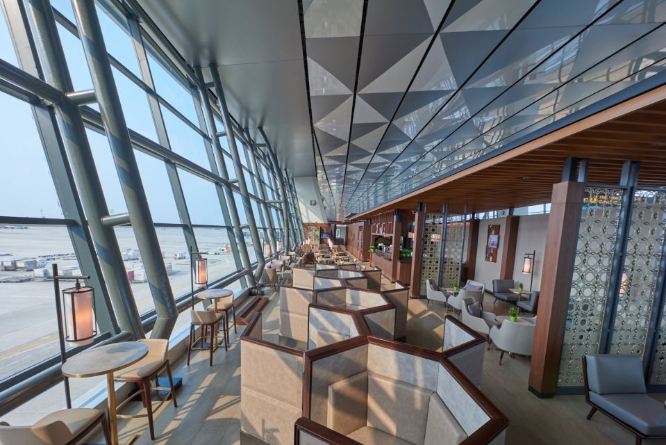 CGK Jakarta Airport: Premium Lounge Access - Key Points
