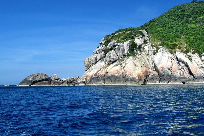 Cham Island Tour Snorkeling -Sunbathing - Nice Beach - Speedboat - Tips for a Great Tour