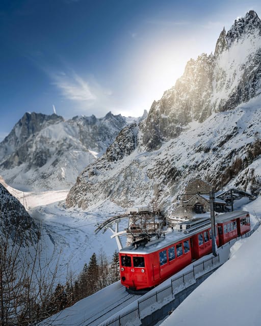 Chamonix: Guided Tour to the Aiguille Du Midi and Montenvers - Glaciology and Climate Impact