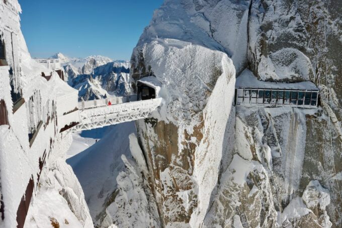 Chamonix: Guided Tour to the Aiguille Du Midi and Montenvers - Cogwheel Train Ride and Return to Chamonix