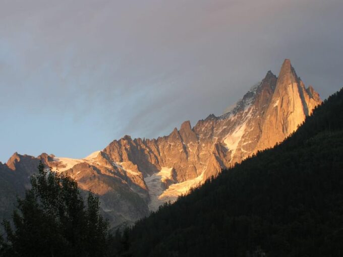 Chamonix: Guided Tour to the Aiguille Du Midi and Montenvers - Preparing for the Guided Tour Experience