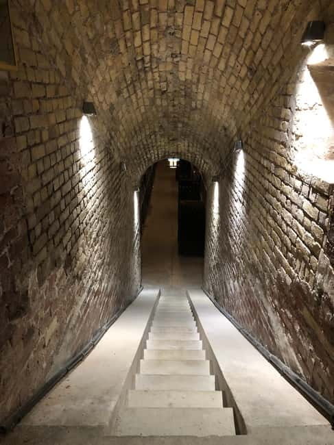 Champagne: Boutique Houses Tour with Restaurant (Private) - Frequently Asked Questions (FAQs)