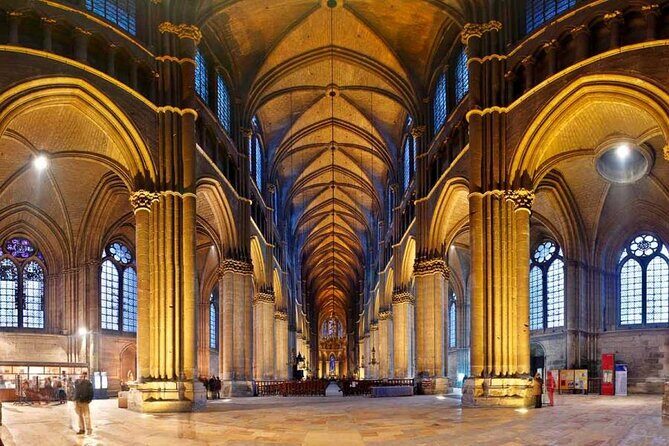 Champagne - Reims: Private tour from Paris by minivan - Key Points