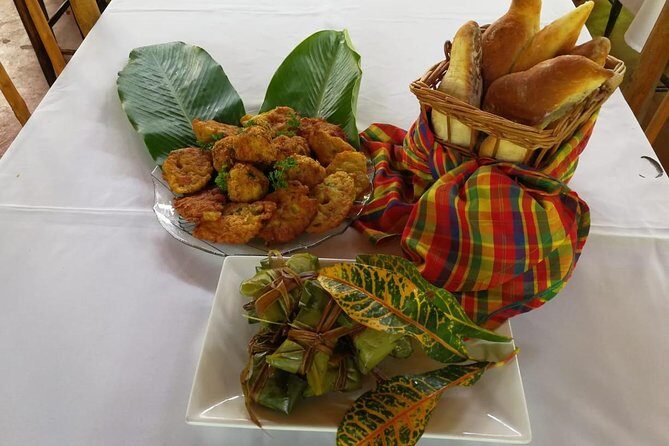 Champagne Sunset Sail in St. Lucia - Analyzing the Value