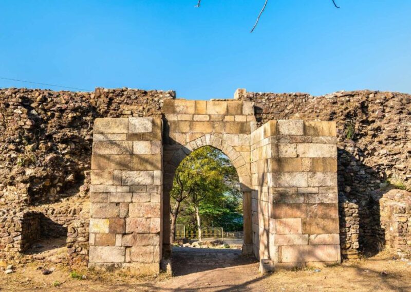 Champaner-Pavagadh Archaeological Park Day Trip by Car - Tips for a Memorable Visit