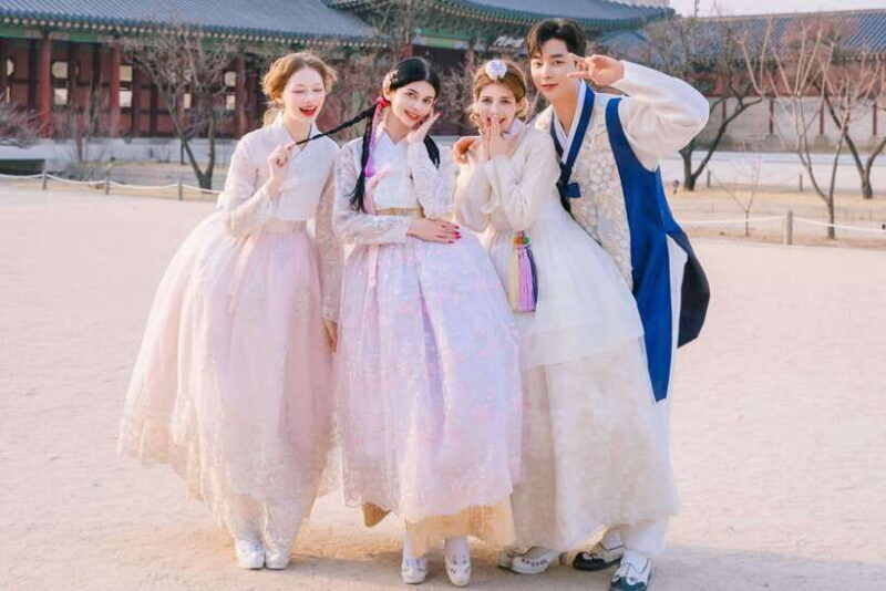 Changdeokgung Hanbok Experience at hanboknam - Key Points