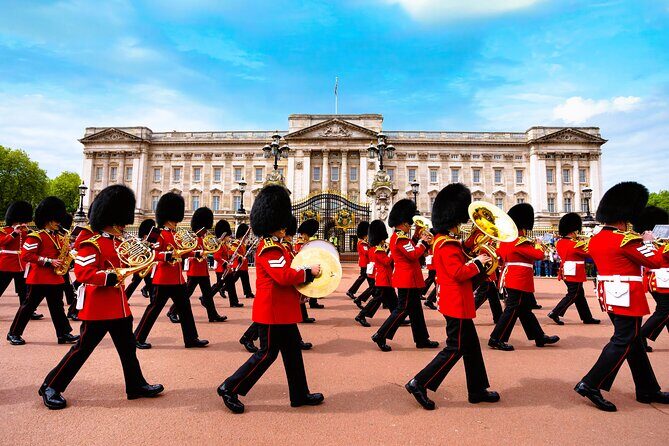 Changing of the Guard, Big Ben, Thames & Tower of London Tour - FAQ