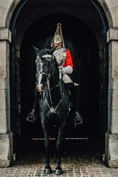 Changing of the Guard Experience in London - Exploring Londons Iconic Landmarks
