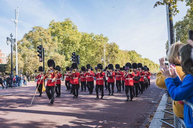Changing of the Guard Guided Walking Tour in London - Frequently Asked Questions