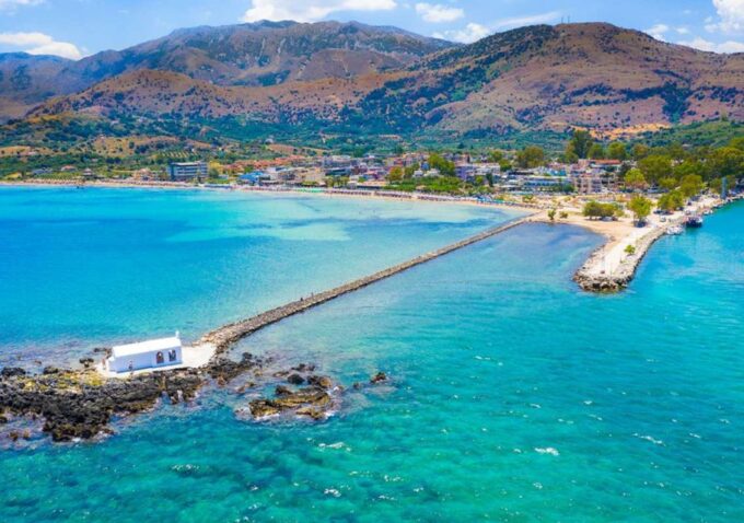 Chania City Tour With Georgioupoli and Lake Kournas - Lake Kournas Experience