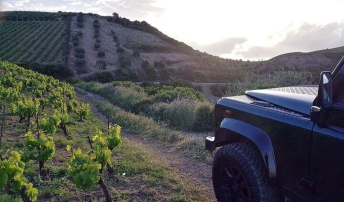 Chania Luxury Jeep Safaris: Wine & Olive Oil Tasting Secrets - Transportation and Comfort Features