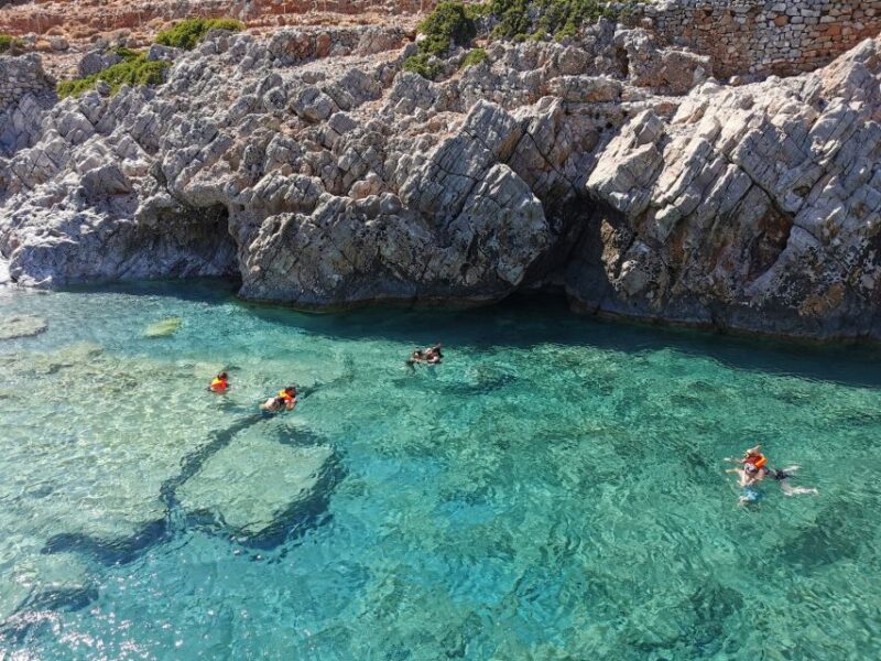 Chania: Menies Beach & Chironisia Bay Cruise With Snorkeling - What to Bring