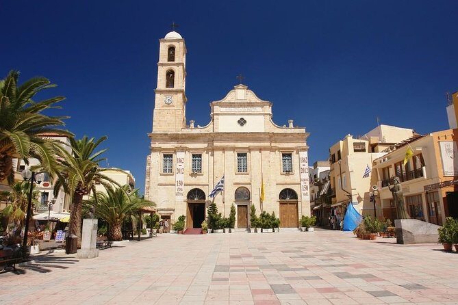Chania old town, mountains, restaurant Private Tour (group of 6) - Who Will Love This Tour?