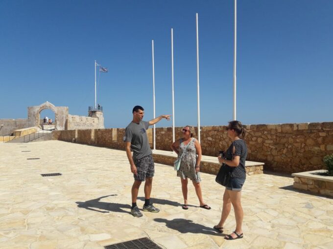 Chania: Tour of Old Town and Port With Panoramic View Point - Nearby Attractions