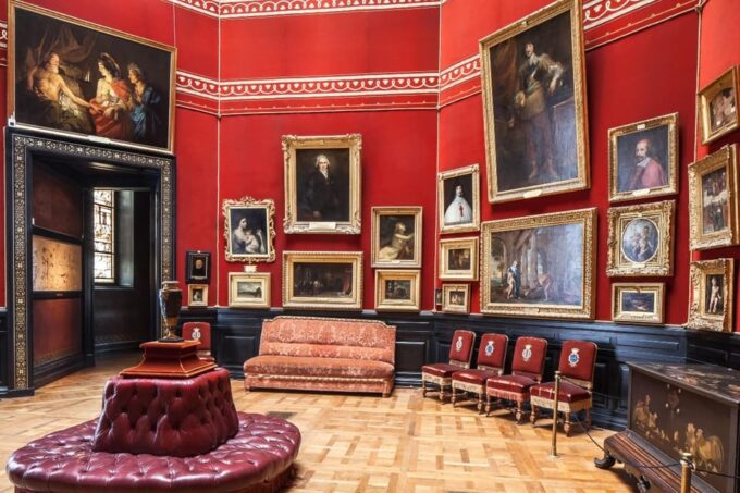 Chantilly: The Very Rich Hours of the Duke of Berry Exhibit - Ask Away