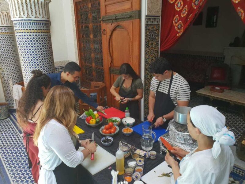 Chaouen: 4- Hour Moroccan Cooking Class - Preparing Tagine, Bastilla, and More