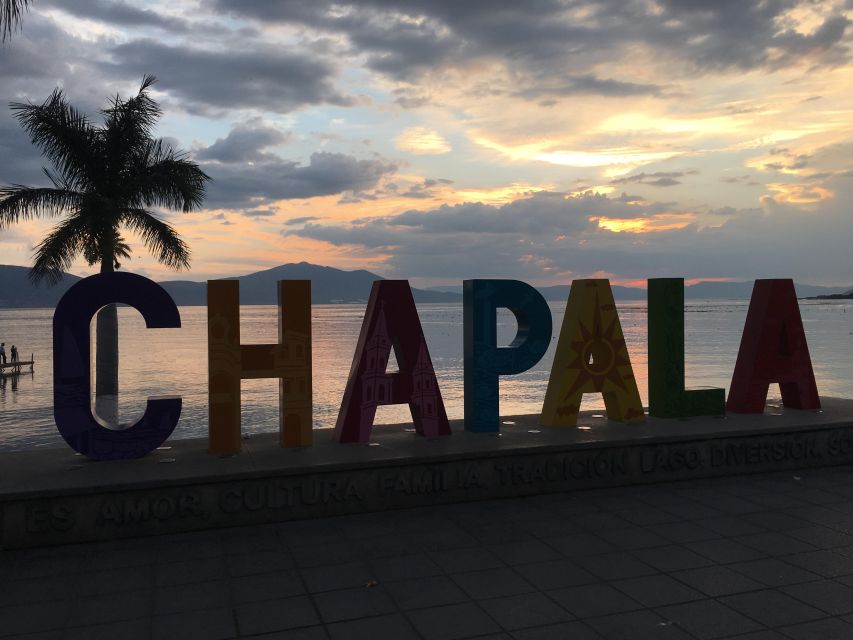 Chapala and Ajijic: Private and Charming Walk - Explore Ajijics Craft and Art