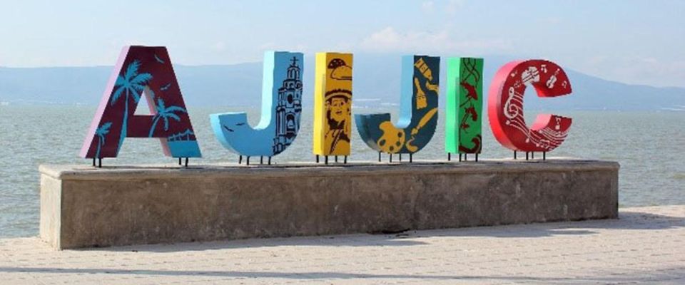 Chapala and Ajijic: Private and Charming Walk - Live Spanish-speaking Tour Guide