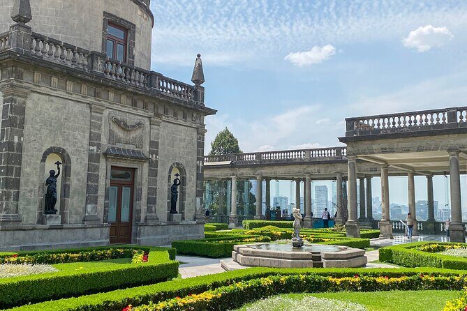 Chapultepec Castle Private Tour - Exploring the Charm of Chapultepec Castle