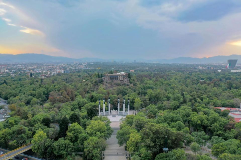 Chapultepec Castle Tour: Explore the Luxurious Chambers - In-Depth Insights Into History