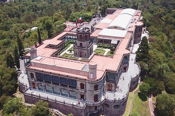 Chapultepec Castle Tour: Walk Through Gardens, History, and Views - An In-Depth Look at the Chapultepec Castle Tour