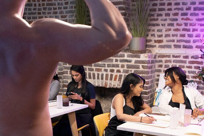 Charleston Champagne Figure Drawing Experience with Male Model - An In-Depth Look at the Charleston Champagne Figure Drawing Experience