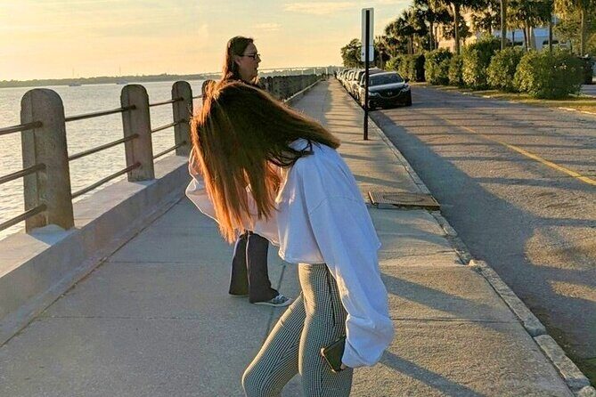 Charleston City Scavenger Hunt by Crazy Dash - Charleston City Scavenger Hunt by Crazy Dash: A Fun Way to Explore the Holy City