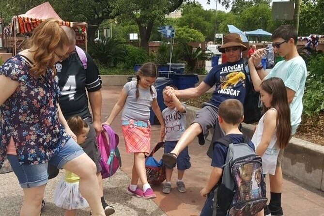 Charleston City Scavenger Hunt by Crazy Dash - What Makes This Experience Special?