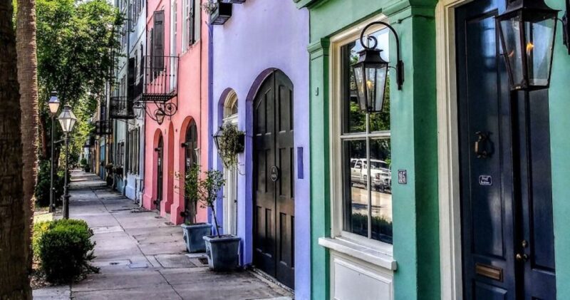 Charleston History Tour-Small Groups Only-History & Alleys - Why This Tour Stands Out