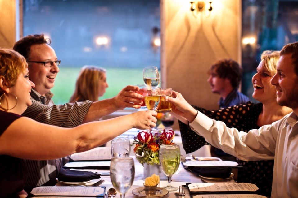 Charleston: Luxury Harbor Dinner Cruise - Getting There