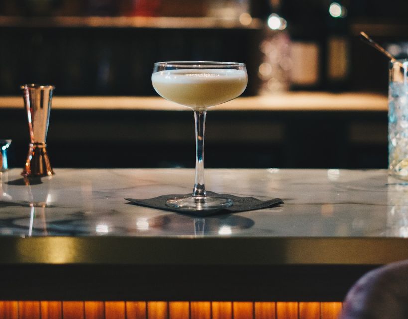 Charleston: Roaring 20S Walking Tour With Cocktails - Key Points