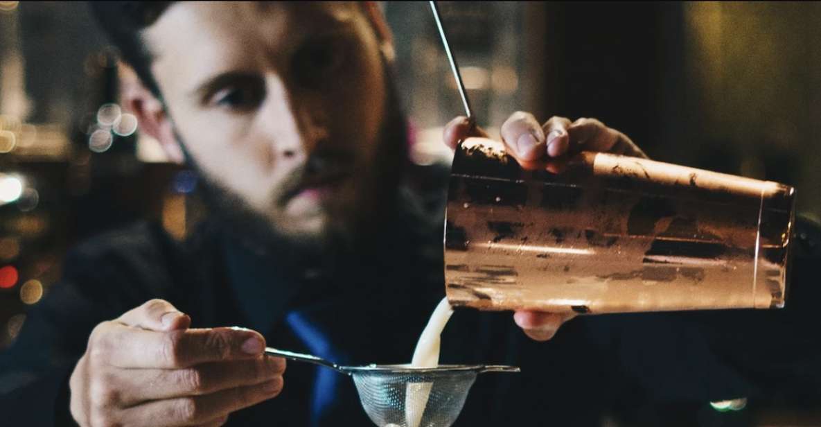 Charleston: Roaring 20S Walking Tour With Cocktails - Signature Cocktail Experiences