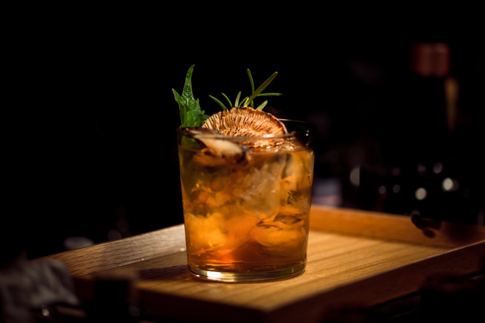 Charleston: Roaring 20S Walking Tour With Cocktails - Exclusions and Additional Details