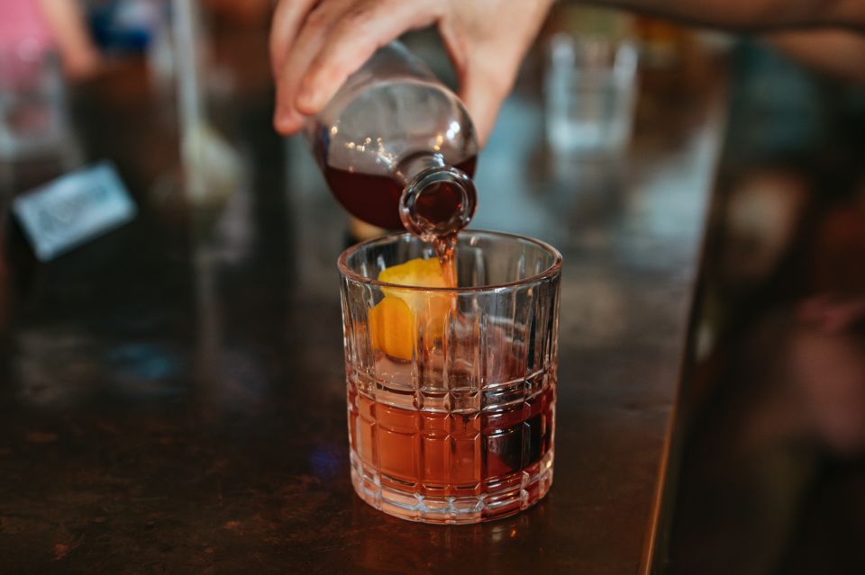 Charleston: Speakeasy Sagas Prohibition Pub Crawl - Cocktails and Prohibition Stories