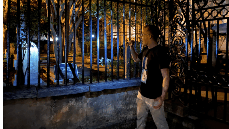 Charleston: Walking Ghost Tour - Tour Duration and Language