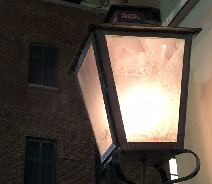 Charleston: Walking Ghost Tour of the Historic District - Key Points