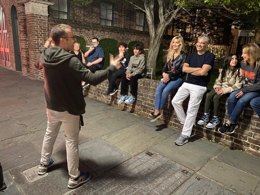 Charleston: Walking Ghost Tour - Paranormal Hotspots