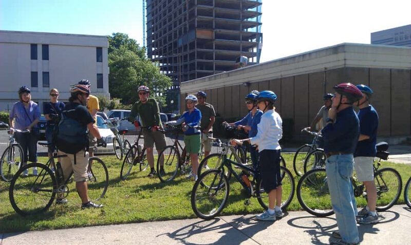Charlotte: 90-Minute City Highlights Bike Tour - Key Points