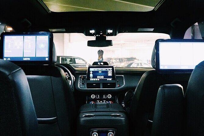 Charlotte Arrival Chauffeur Driven Airport Transport by SUV - A Detailed Look at the Experience