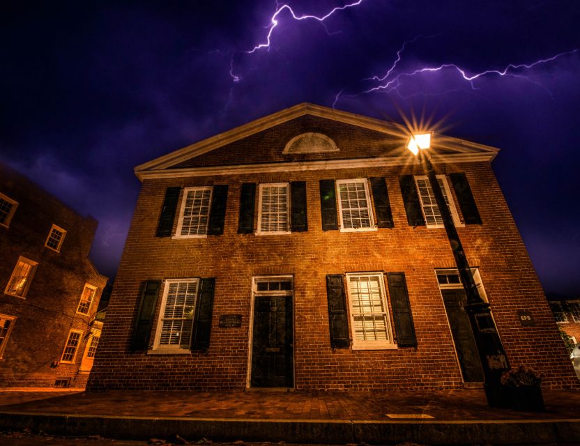 Charlottesville: Ghosts of Court Square Walking Tour - Thomas Jeffersons Apparition