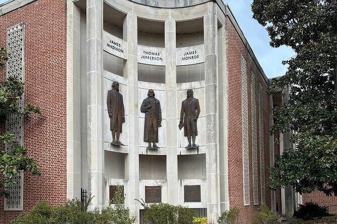 Charlottesville Historic Downtown APP/GPS Smartphone Walking Tour - An In-Depth Look at the Charlottesville Smartphone Tour