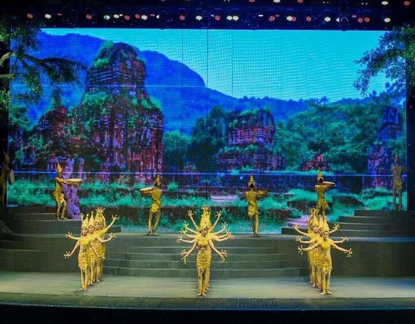 Charming Da Nang Show: Culture, History, Art Vietnamese Show - Show Overview
