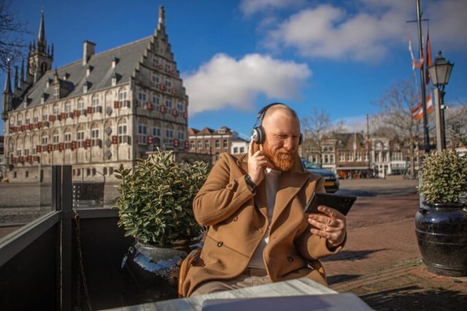 Charming Gouda Walking Tour: History, Architecture & Cheese - Getting to Gouda