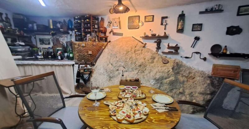 Charming Stories and Delightful Tapas & Dinner Eve - Setting and Ambiance