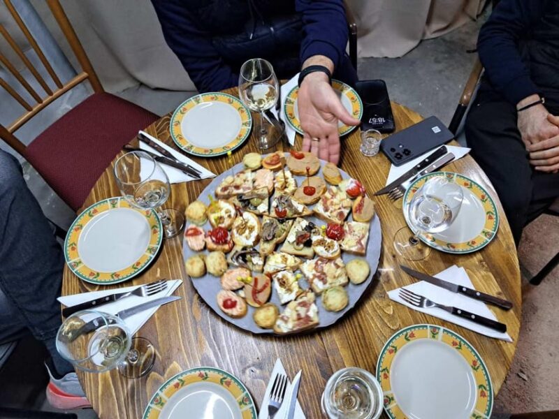 Charming Stories and Delightful Tapas & Dinner Eve - Activities and Highlights