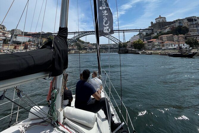 Charming tour of the Douro on a shared sailboat for up to 8 people - Practical Details and Tips