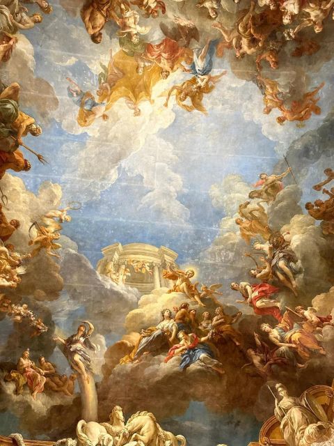 Chateau De Fontainebleau & Chateau De Versailles - Pickup and Transportation